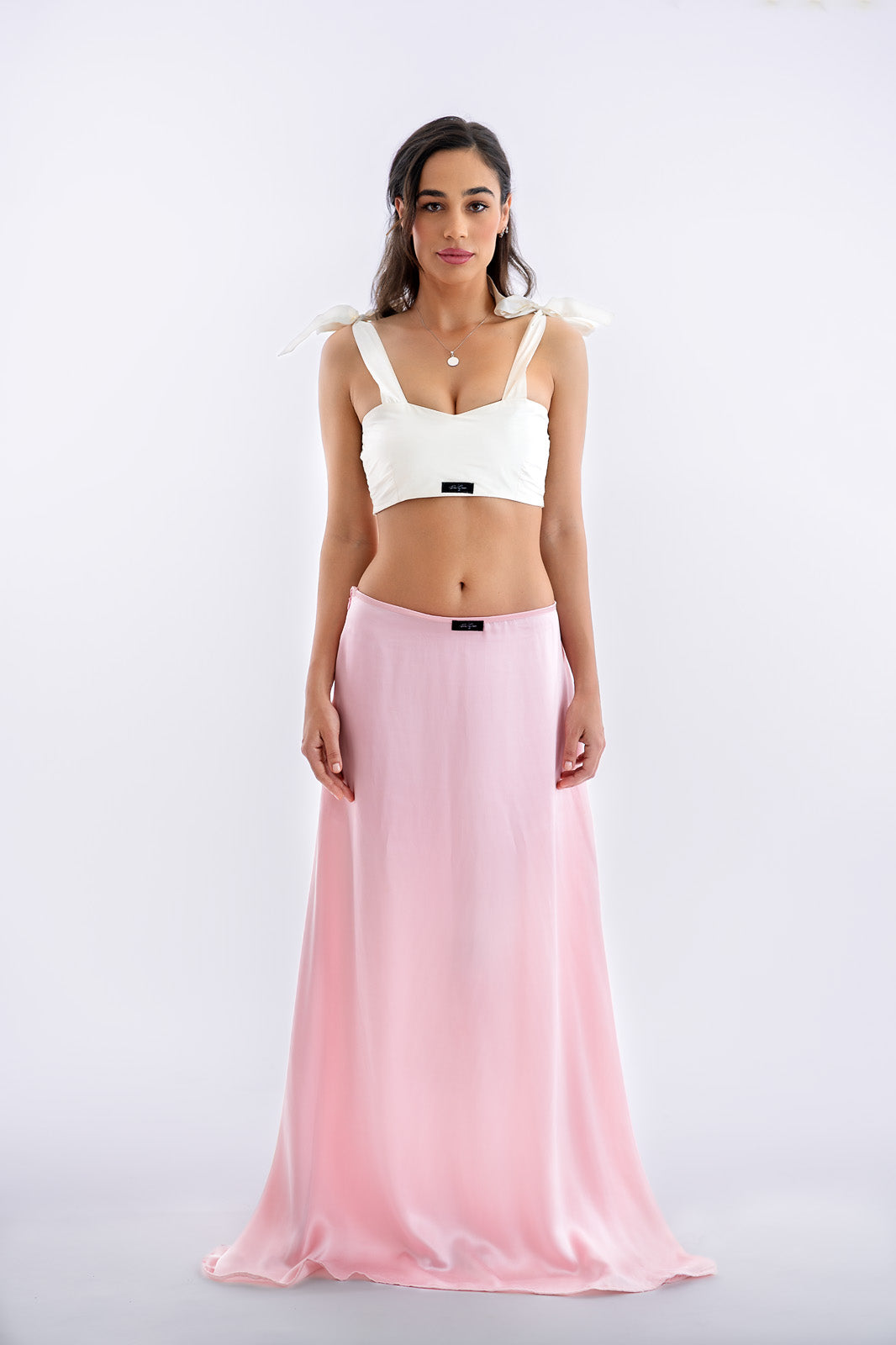 Fehér hernyóselyem taft crop top